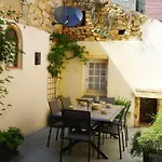 Maison De La Combe