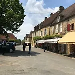 Maison De La Combe *