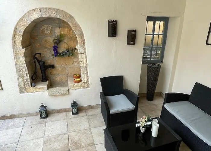 Maison De La Combe *