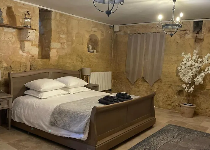 Maison De La Combe