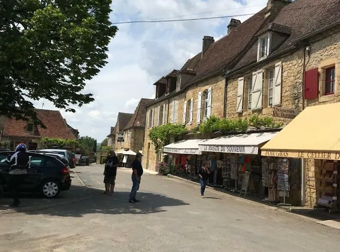 Maison De La Combe *