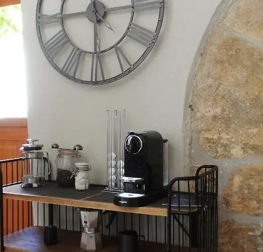 Maison De La Combe *